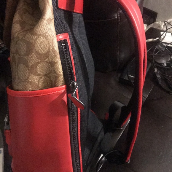 Coach track backpack in color lock signature canvas with coach stamp - Picture 5 of 9